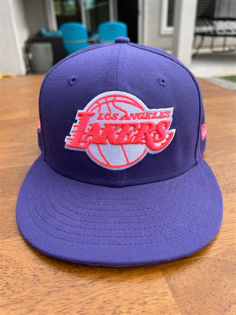Lakers Snapback Grey
