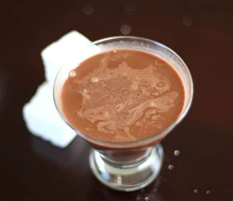 Healthy Homemade Hot Cocoa Recipe (Vegan) | Desserts With Benefits