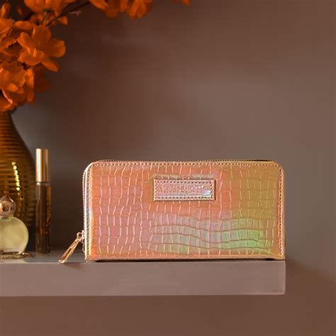 Glitzy Wallet - Golden – Visual Echoes