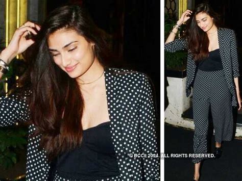 A Starry Night! Shah Rukh Khan, Shilpa Shetty And Preity Zinta Party ...