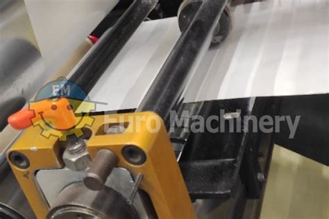 Rotoflex slitter-rewinder for label