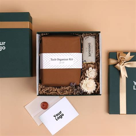 Buy Techie Tidbits Corporate Bulk Gift Online – BoxUp Luxury Gifting
