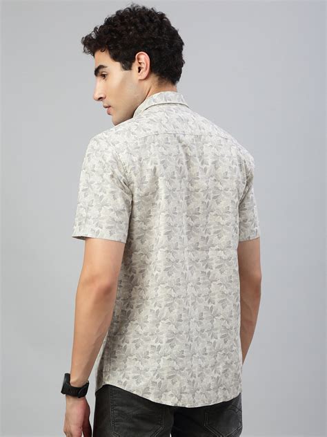 Classic Polo Men's Half Sleeve Brown Polo Neck Slim Fit All Over Print