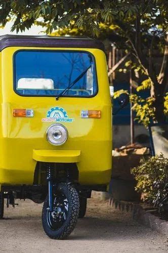 E-auto Rickshaw - Yellow Electric Three Wheeler Manufacturer from ...