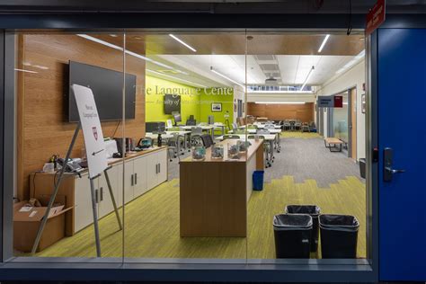 Language Center Logo 的图像结果