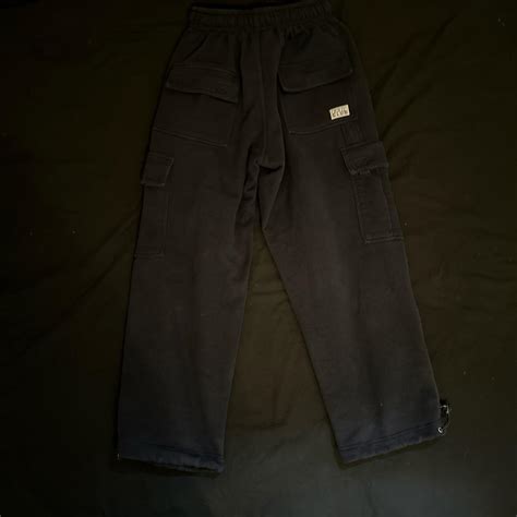 PRO CLUB SWEATS SIZE-M RETAIL 50$ ASKING FOR 30$ - Depop