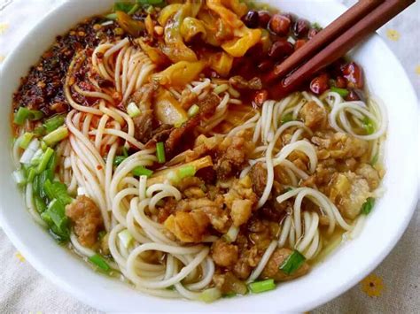 肉哨子面,中国菜系,食品餐饮,摄影素材,汇图网www.huitu.com