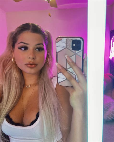 Daniela N. Ortiz Rivera | Checking in | Instagram