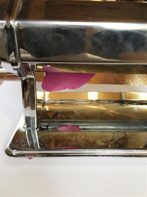 Using Clay Conditioning Machine with Paper 的图像结果