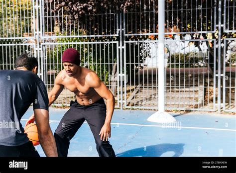 Playing Basketball 的图像结果