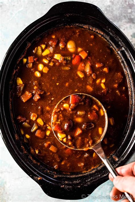 Slow Cooker Vegetarian Chili Recipe - The Endless Meal®