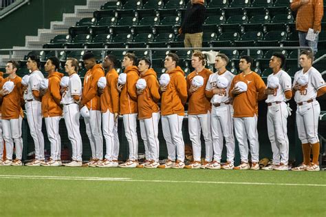 Longhorns Baseball Stays Alive In Big 12 Tournament With 4-1 Win Over ...