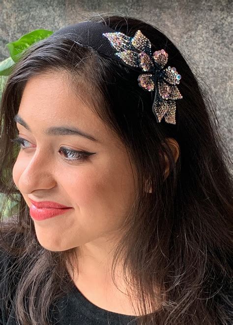 Get Stone Embellished Floral Headband at ₹ 749 | LBB Shop