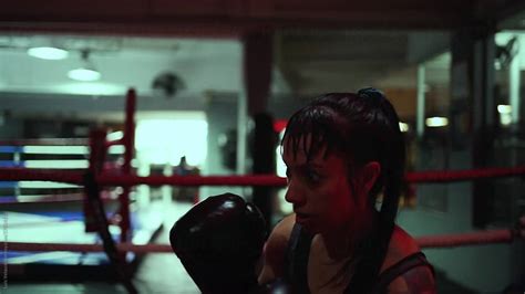 Girls Boxing Training 的图像结果