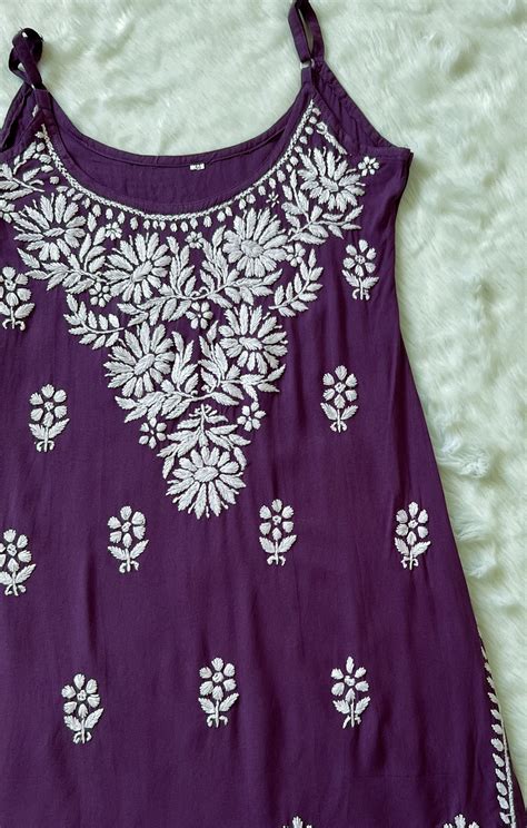 Sleeveless - Empress Chikankari
