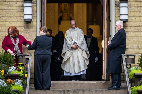 Caitlin Tracey, found dead in Chicago stairwell, remembered fondly