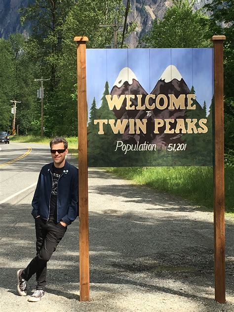 Twin Peaks Population Sign