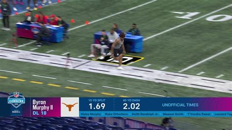 Skyler Bell runs official 4.40-second 40-yard dash at 2026 combine Vector Art