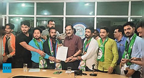 Senate: Ru Student Unions Protest Against Senate Decisions | Ranchi ...