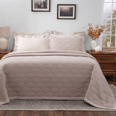 Buy MASPAR Cotsmere Cotton Pin Striped Single Quilt from Maspar at just ...