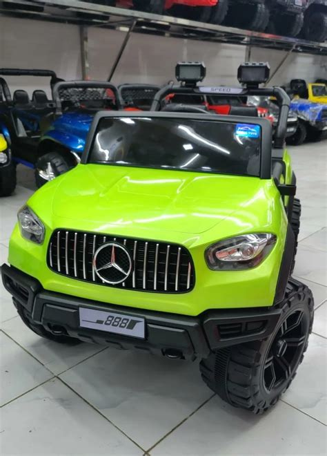 Mercceddes Benjee style jeep with mettalic painted body. Superior finish