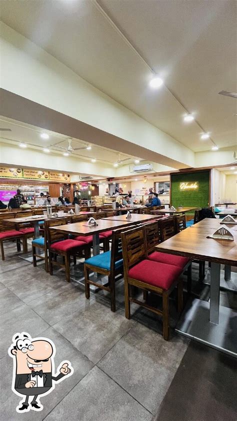 Heeralal's Albert Hall Jaipur Best Family Veg Restaurant North Indian ...