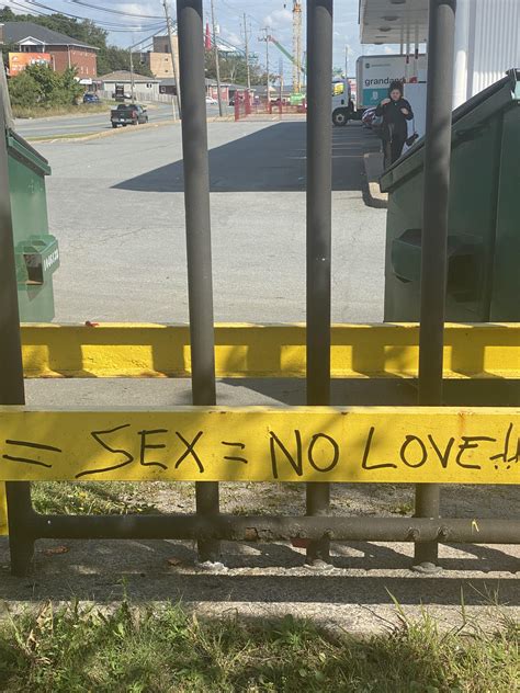 Sex = No Love 💗!!! : r/photo
