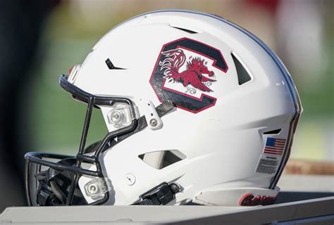 Download South Carolina Gamecocks Football Helmet Wallpaper ...