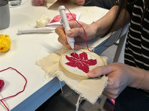 Using a Punch Needle 的图像结果
