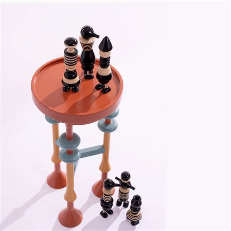 Explorer Table – MuseMART