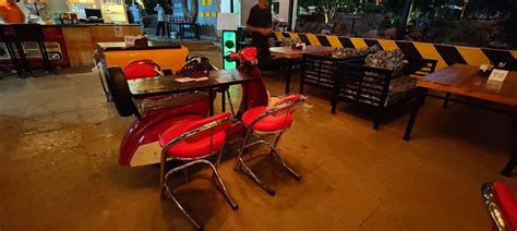 ZOSTEL PLUS LONAVALA - Hostel Reviews, Photos, Rate Comparison ...