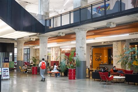 11 Best Cocktail Bars in Memphis: Memphis Cocktail Bars