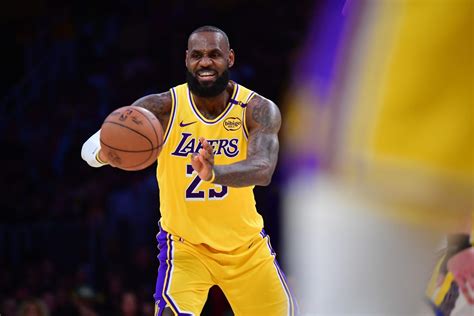 NBA Insider Explains How LeBron James’ Potential Trade to Warriors ...