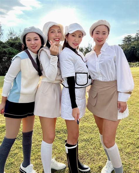 ray ゴルフ女子 | 💗女子会👱🏻‍♀️ 今回は誕生日&忘年会ゴルフ⛳️ みんなで @mirajugolf__official 🤍🤎 お揃いで揃えたよーん🥰 ちょう嬉しい ️ みんな個性が ...