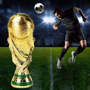 足球奖杯 的图像结果