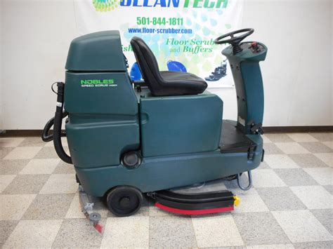 Tennant Nobles rider floor scrubber 32"