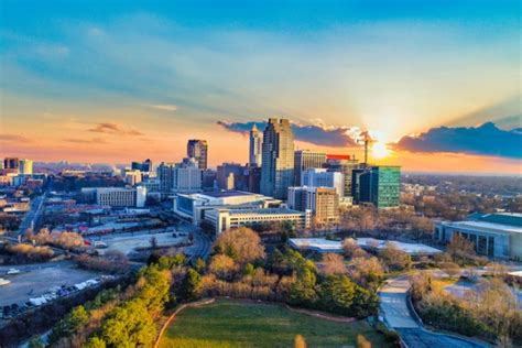 Stranded foreign students in US can apply for off campus work permit