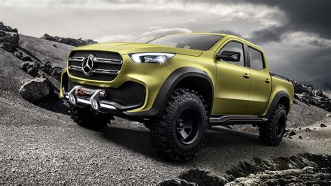Mercedes-Benz hops into beds with new X-Class pickup truck