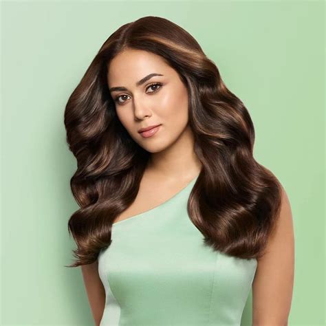Schwarzkopf Professional launches Igora Zero Amm with Mira Kapoor ...