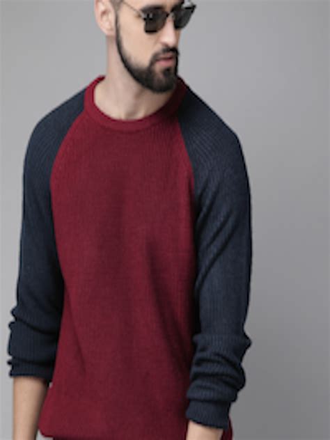 Buy The Roadster Lifestyle Co Men Maroon Solid Sweater - Sweaters for ...