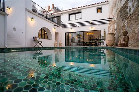 SUITES DEL MUNDO (Alhaurin el Grande) - Inn Reviews, Photos, Rate ...