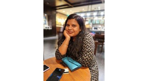 Galaxy Z Flip 4 Reminded Me How Satisfying It’s To Hang Up Calls On A ...