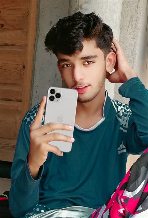 Pakistani boys handsome boy Photo,Cute Boy photo, handmade Boys, Stylish Dpz,.... What's app dp