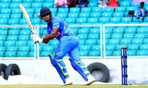 Sanju Samson reacts to not getting selected in T20Is squad, fans take a ...