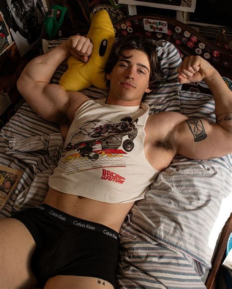 ADONIS & GUYS - Tiger Cain Conniff ph. Jake O’Donnell