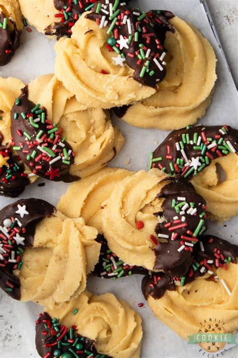 HOLIDAY BUTTER COOKIES - Family Cookie Recipes