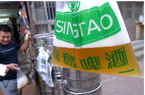 为什么在青岛买散称啤酒时，一定要用塑料袋装？|青岛啤酒|青岛|塑料袋_新浪新闻