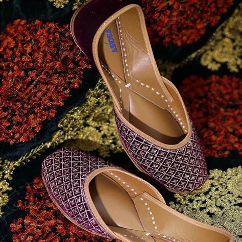 Punjabi Jutti - Buy Punjabi Jutti online at Best Prices in India ...