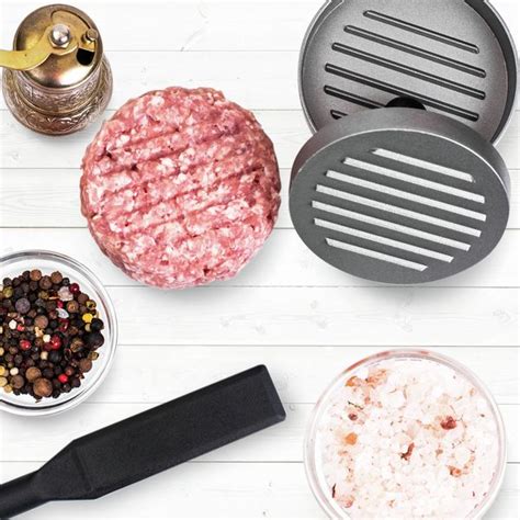 Top 5 Tools For Your Barbeque | Bosch Home Appliances