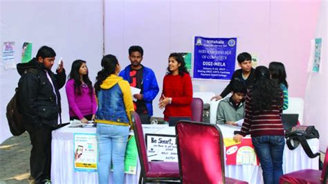 देश का पहला कैशलेस कॉलेज बना SRCC - delhi university srcc college is ...